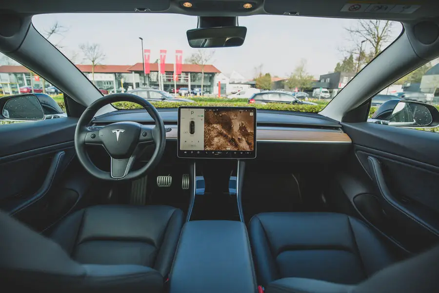 Tesla-Photo-ecran