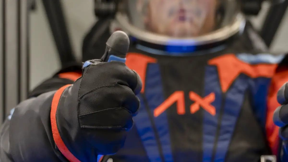 Oui, les astronautes de la NASA feront toujours pipi dans leurs nouvelles combinaisons spatiales