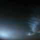 Le rover de la NASA prend une vue étrange du ciel sombre de Mars
