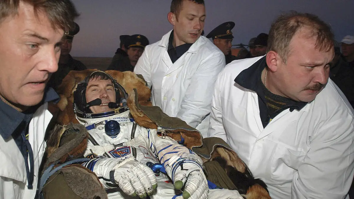 Un cosmonaute s'est retrouvé coincé dans l'espace.  Maintenant, une pop star raconte l'histoire.
