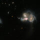 Hubble attrape un rare crash de trois galaxies brillantes