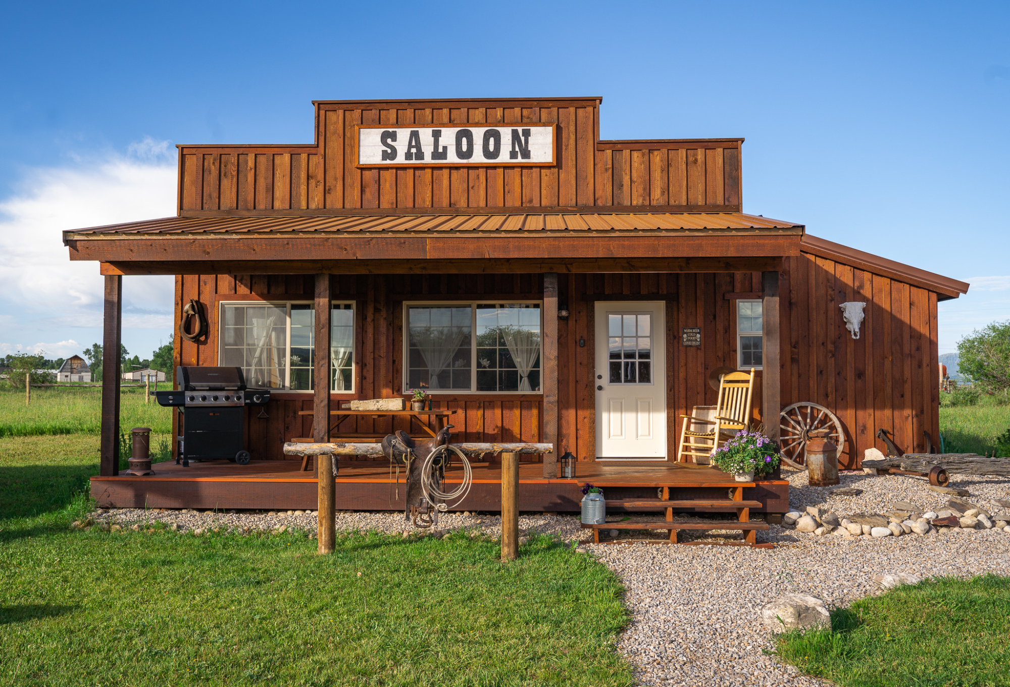 Liste Airbnb d'un bâtiment de style Saloon