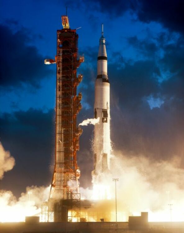 Décollage de la fusée Saturn V