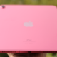 Le nouvel iPad rose est vraiment, glorieusement rose