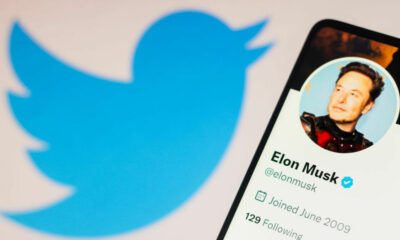 Elon Musk dit qu'il fabriquera son propre smartphone si Apple interdit Twitter