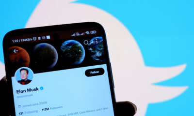 Elon Musk prêt à "entrer en guerre" avec Apple à propos d'un différend sur Twitter