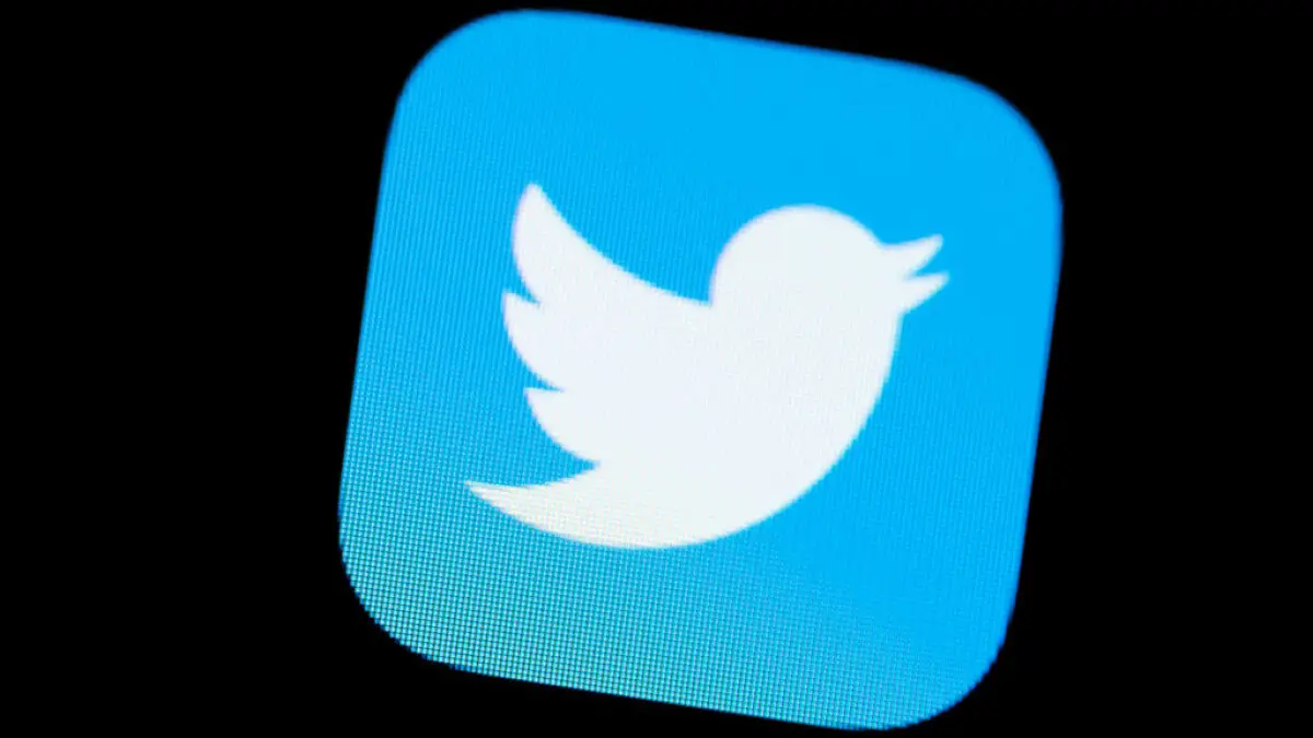 La relance de Twitter Blue a de nouveau été retardée, cette fois pour éviter les frais de 30% d'Apple
