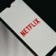 La répression du partage de mot de passe de Netflix se produit enfin