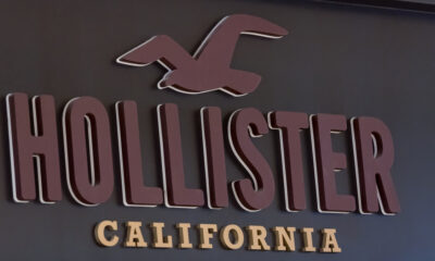 L'application Hollister permet désormais aux adolescents d'envoyer leurs chariots en ligne à leurs parents