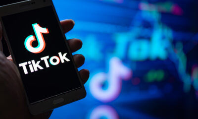 Les créateurs de TikTok en Chine gagnent de l'argent en résumant des films