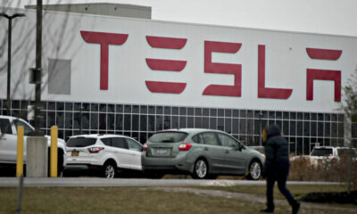 Les travailleurs de Tesla poussent à se syndiquer à New York