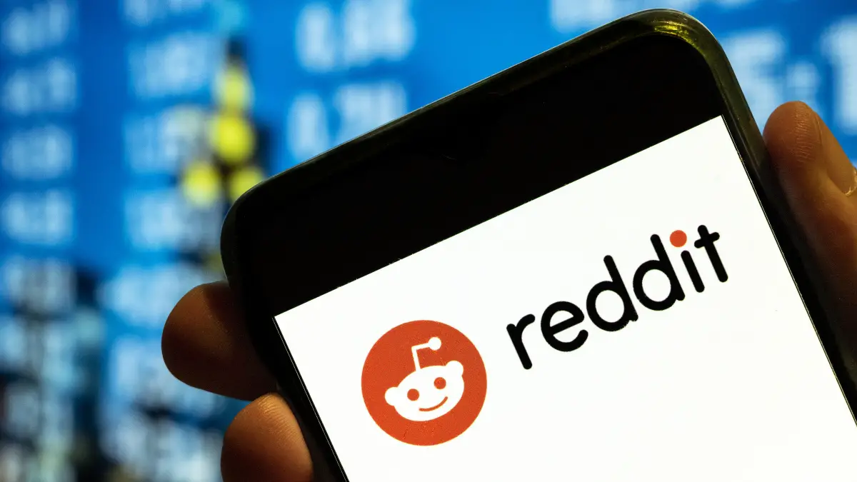 Reddit prévoit toujours de devenir public plus tard cette année