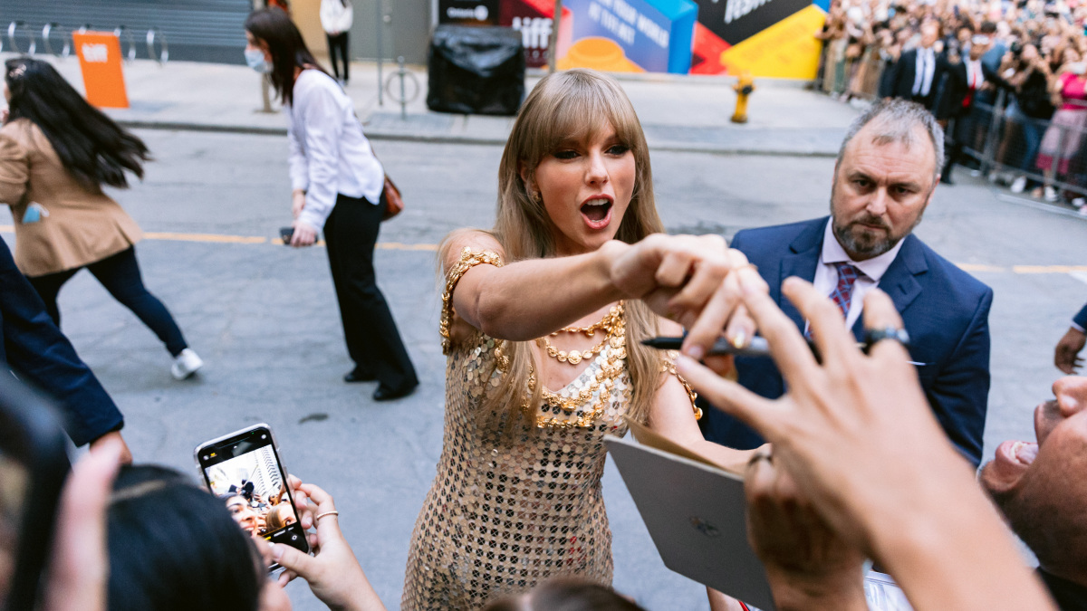 Regardez ce que vous leur avez fait faire : les gens ne peuvent pas arrêter de tweeter à propos de Taylor Swift, confirme Twitter