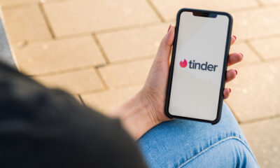 Tinder Uni arrive au Royaume-Uni pour que les étudiants puissent glisser directement sur les béguins du campus