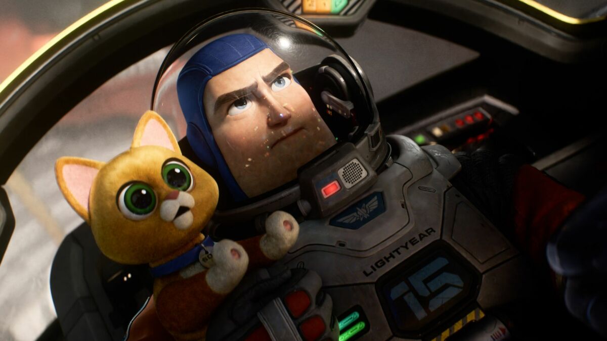 Revue 'Lightyear': Chris Evans apporte un drame de super-héros à Buzz Lightyear