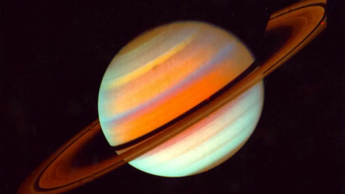 Les anneaux de Saturne se sont peut-être formés alors que les dinosaures parcouraient la Terre