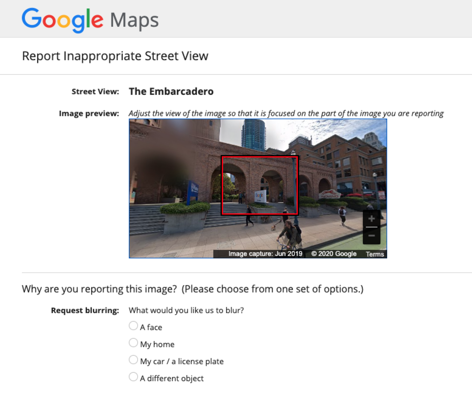 L'interface utilisateur lors du signalement d'une vue de rue Google inappropriée. 