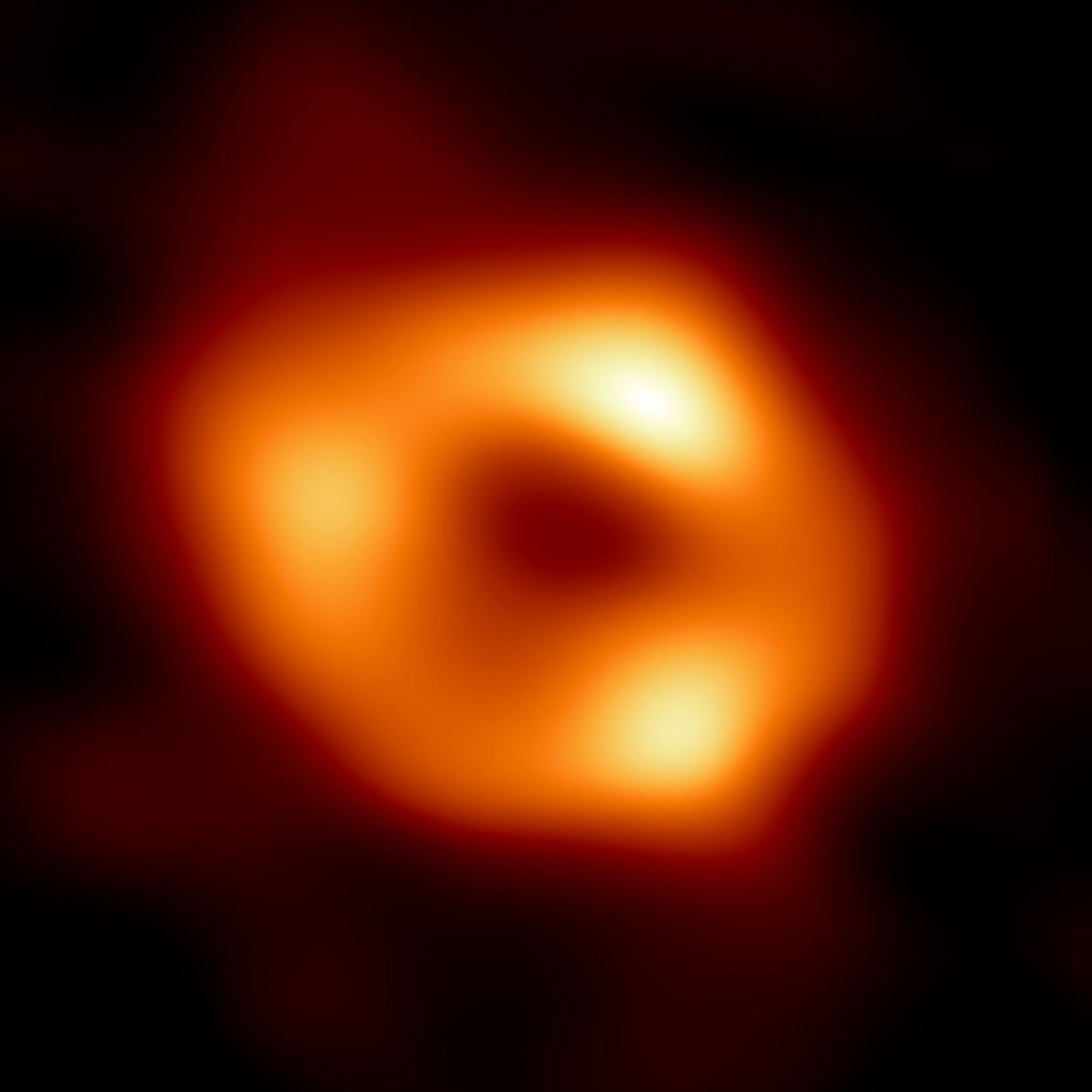 le trou noir au centre de la voie lactée