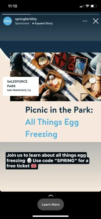 Une publicité pour la congélation d'œufs propose un pique-nique lors de la séance d'information du parc.