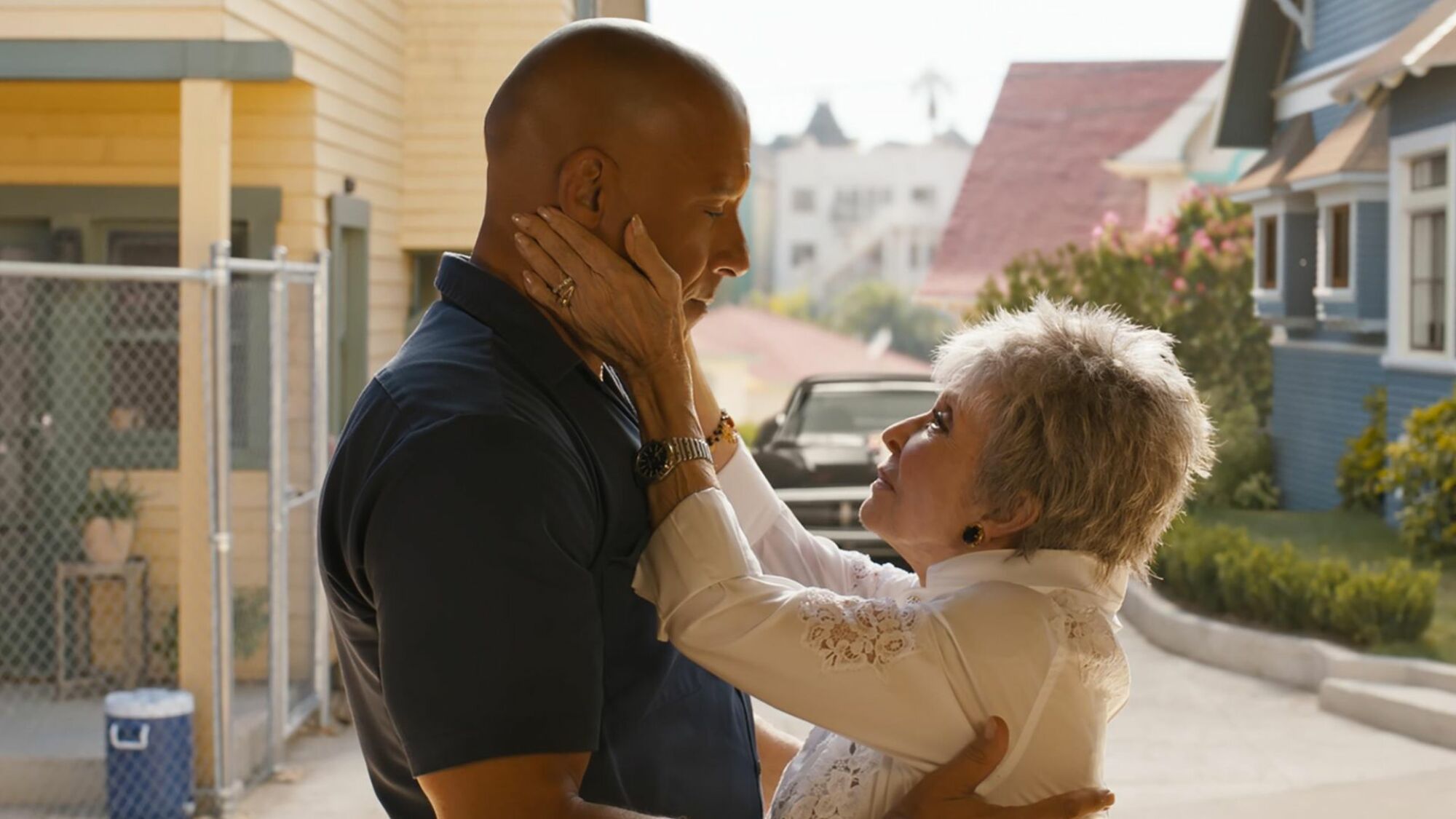 Rita Moreno et Vin Diesel jouent le petit-fils et Abuela dans 