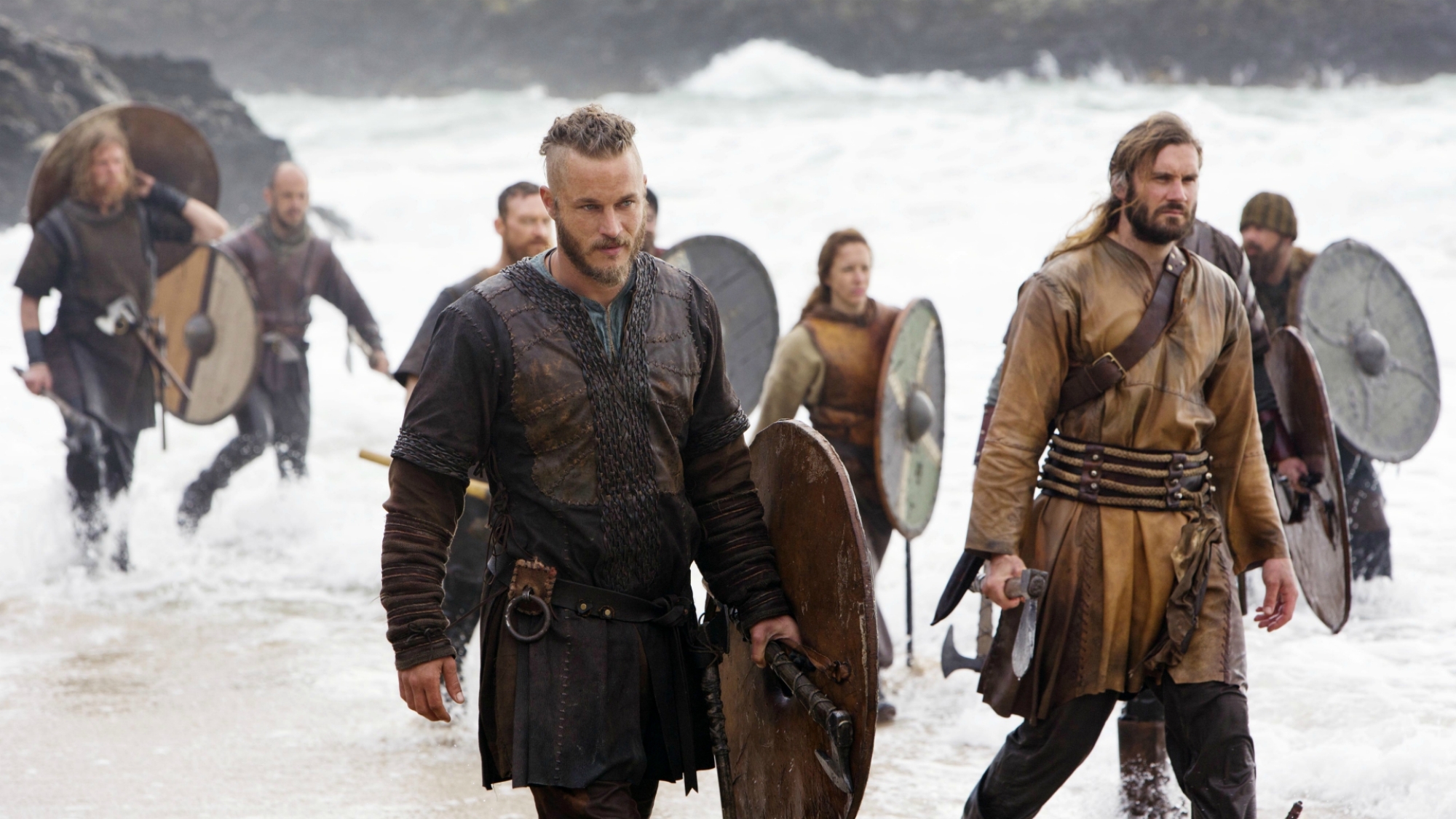 Les Vikings prennent d'assaut une plage. 