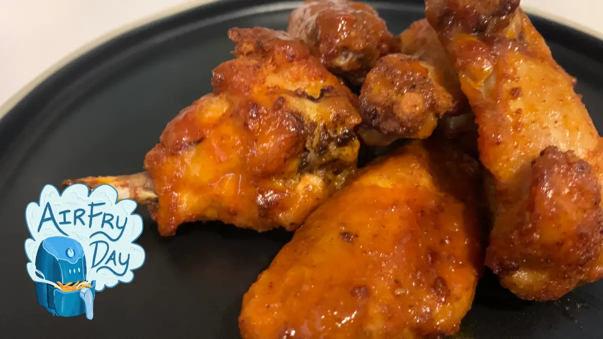 La seule recette dont vous avez besoin pour les ailes de poulet à la friteuse à air