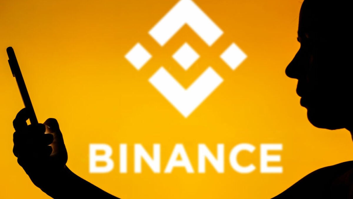 Binance sous enquête pour avoir éventuellement contourné les sanctions contre la Russie