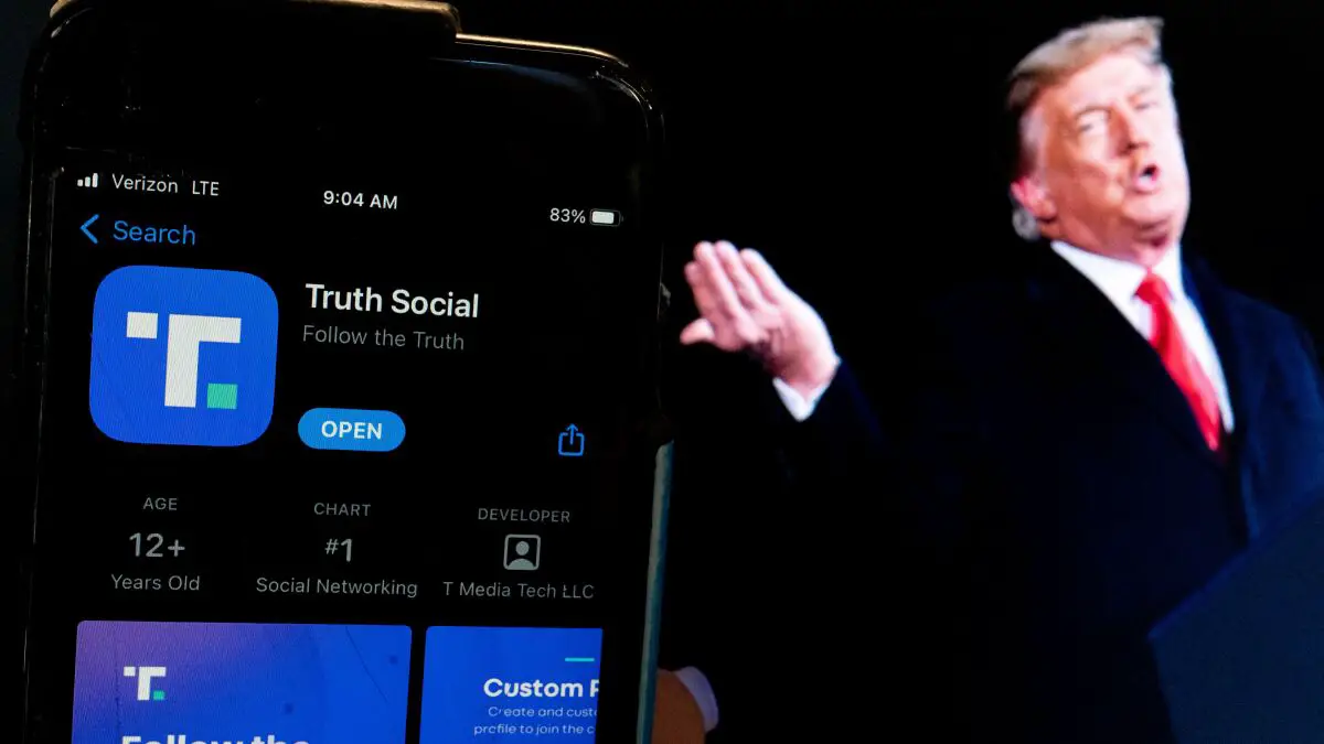 Donald Trump commence enfin à publier sur sa propre plateforme de médias sociaux, Truth Social
