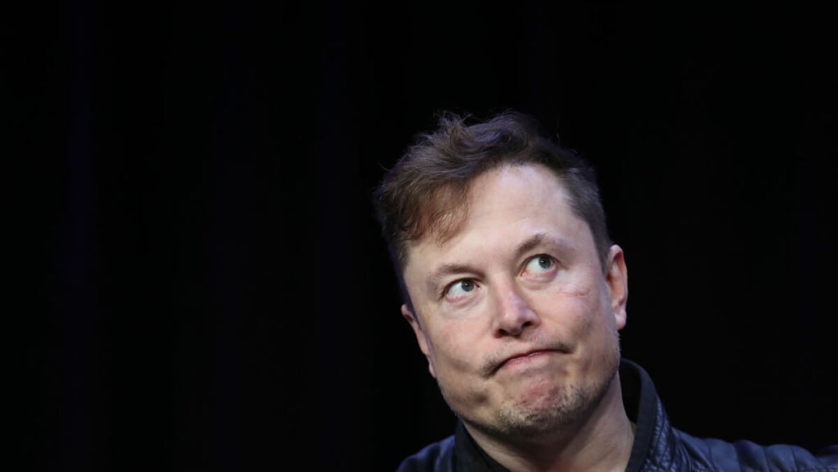 Elon Musk a toujours besoin d'une baby-sitter sur Twitter, selon le juge