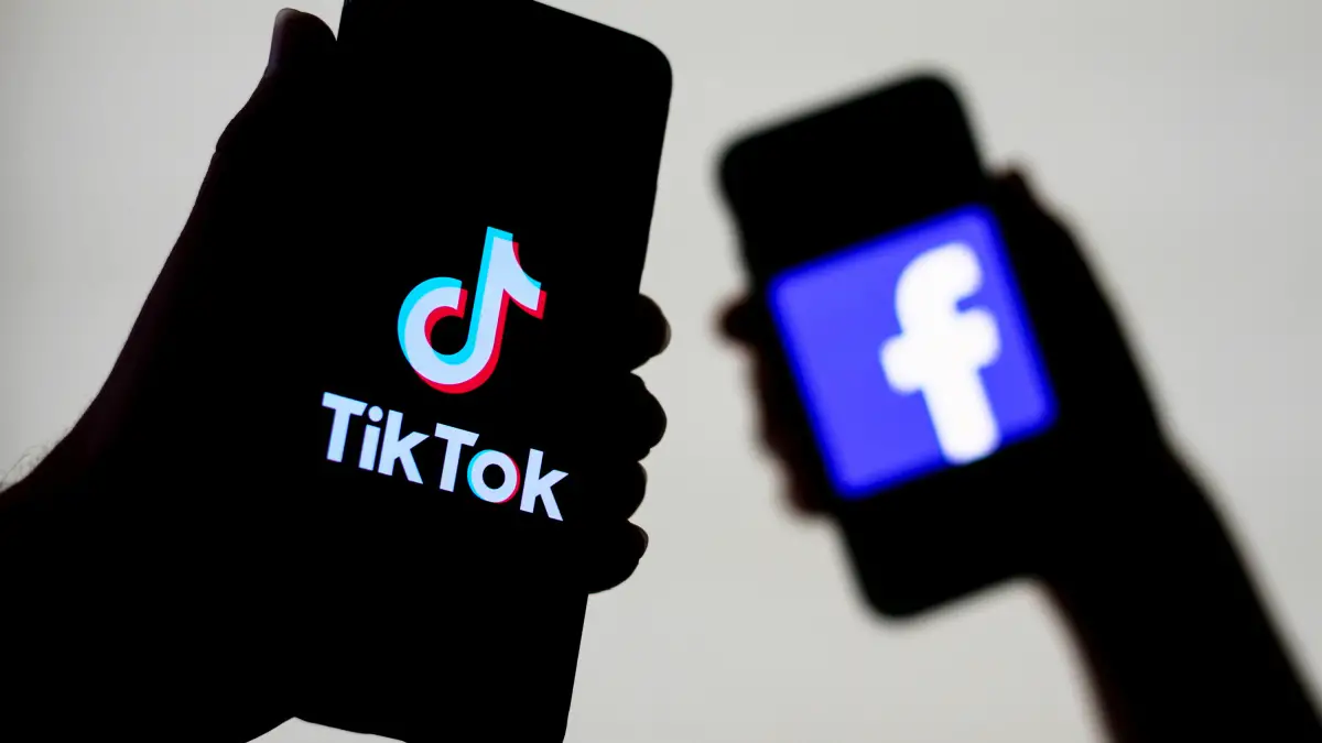 Facebook rejoint TikTok.  Gardez vos ennemis proches, nous supposons.