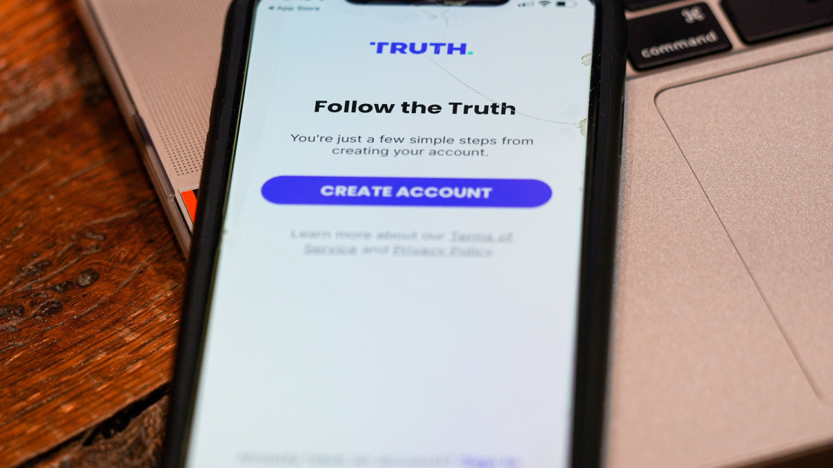 Google n'a pas approuvé l'application Android de Truth Social à cause de tout le contenu violent