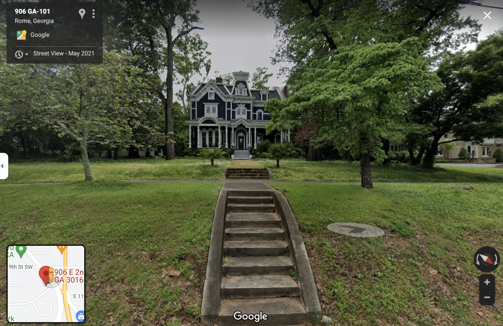 Une capture d'écran d'une vieille maison victorienne sur Google Maps.