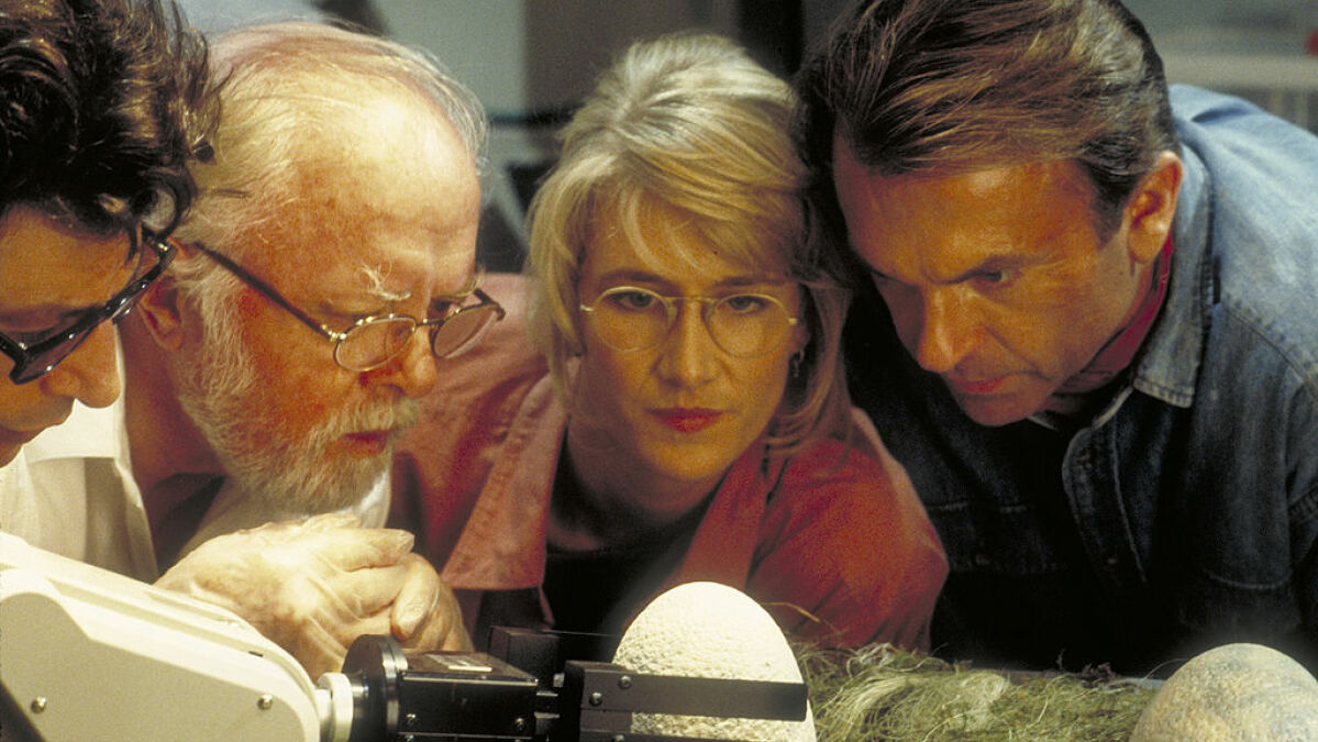 Laura Dern a 20 ans de moins que Sam Neill dans Jurassic Park