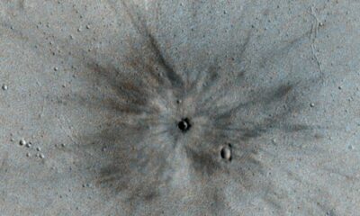 L'objet s'est écrasé sur Mars et a créé ce nouveau cratère d'impact