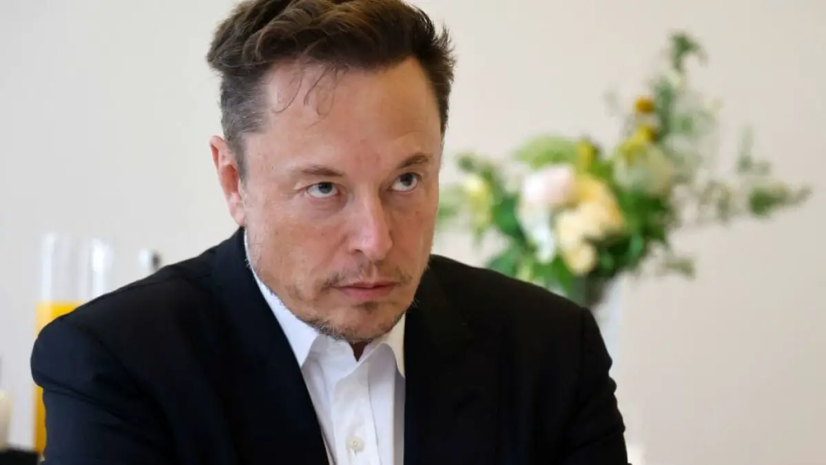 Non, Elon Musk ne peut pas se présenter à la vice-présidence américaine