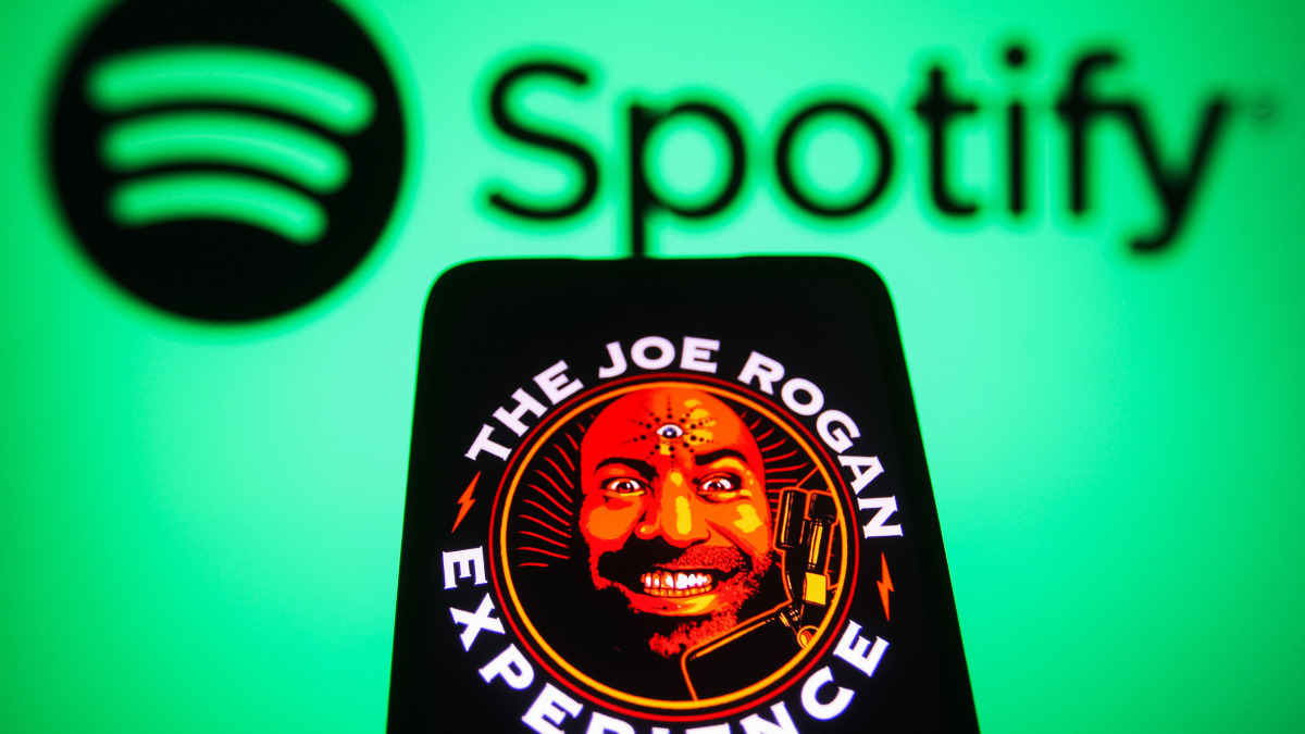 Spotify paierait à Joe Rogan 200 millions de dollars, soit le double de ce qui était connu auparavant