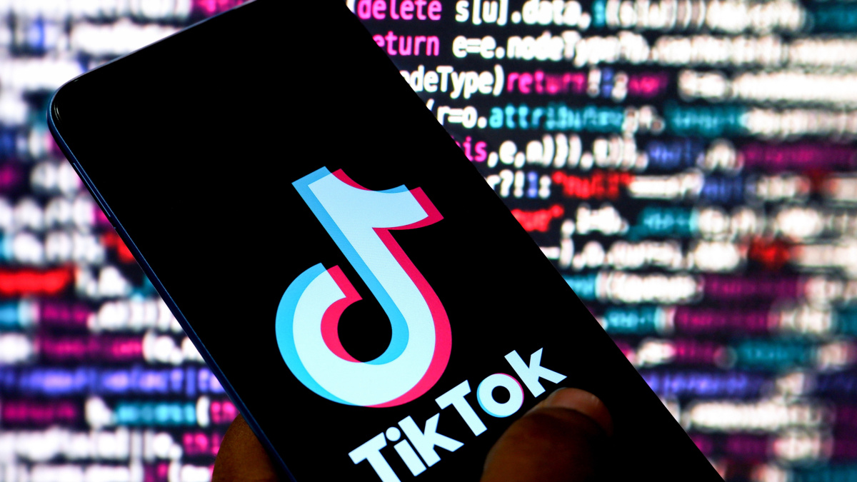 TikTok lance un "centre d'élections" pour lutter contre la désinformation à mi-mandat