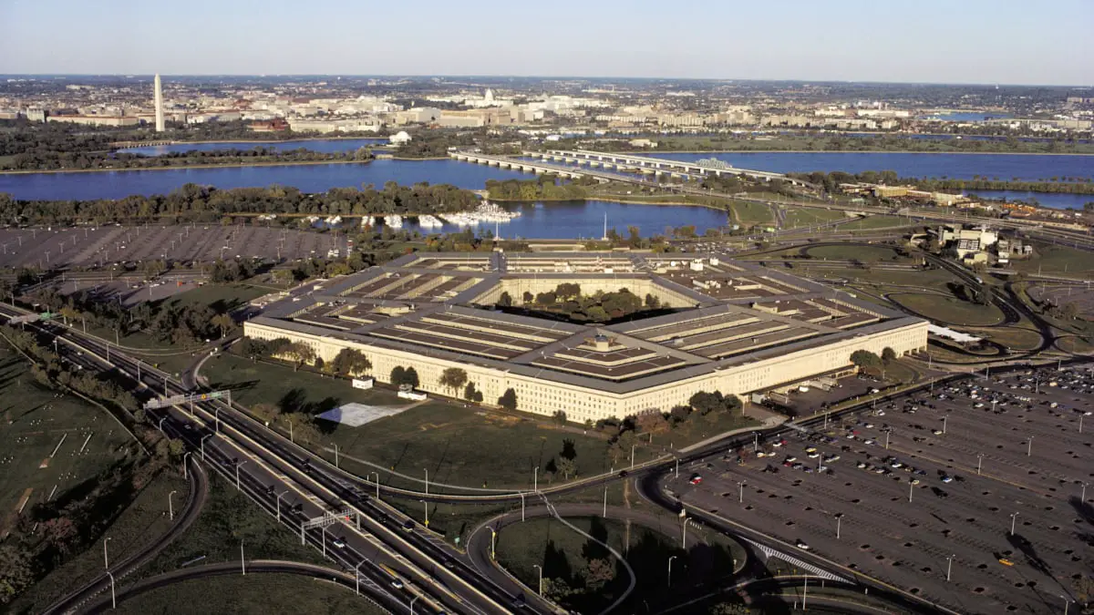 Une fausse photo d'explosion au Pentagone a provoqué une véritable baisse de la bourse