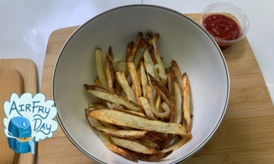 Vous devez essayer les frites faites maison avec une friteuse à air.  Voici comment les fabriquer.