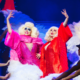 Comment regarder "Trixie et Katya en direct : le dernier spectacle" depuis votre salon