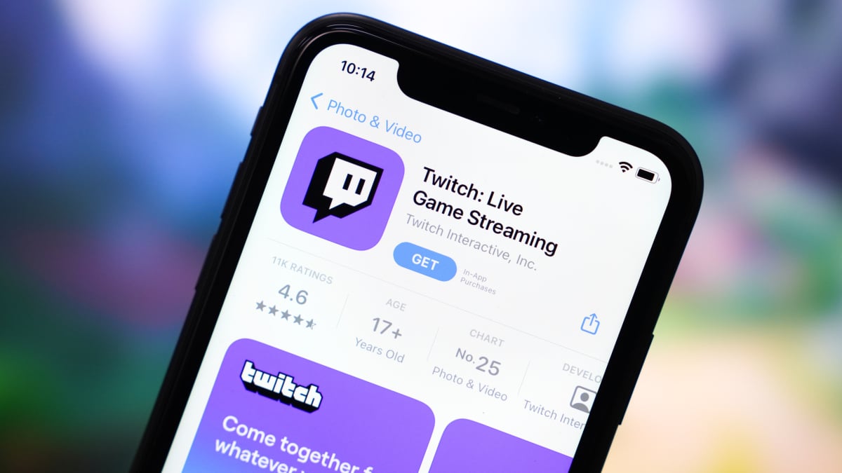 "Embrasser ou lécher" le microphone est sexuel, dit Twitch