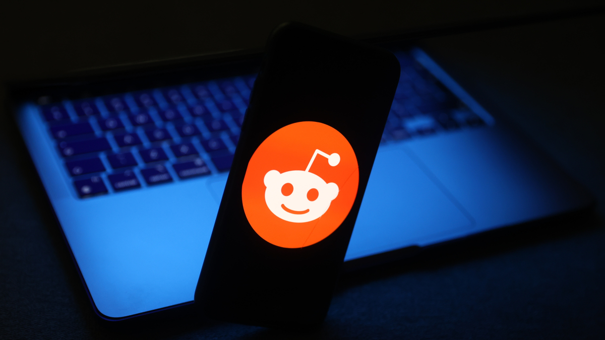 La nouvelle tarification de l'API de Reddit pourrait tuer son application la plus populaire avec une facture de 20 millions de dollars