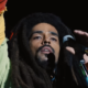 La bande-annonce biographique de "Bob Marley : One Love" examine l'icône du reggae au-delà de la marijuana et de la musique