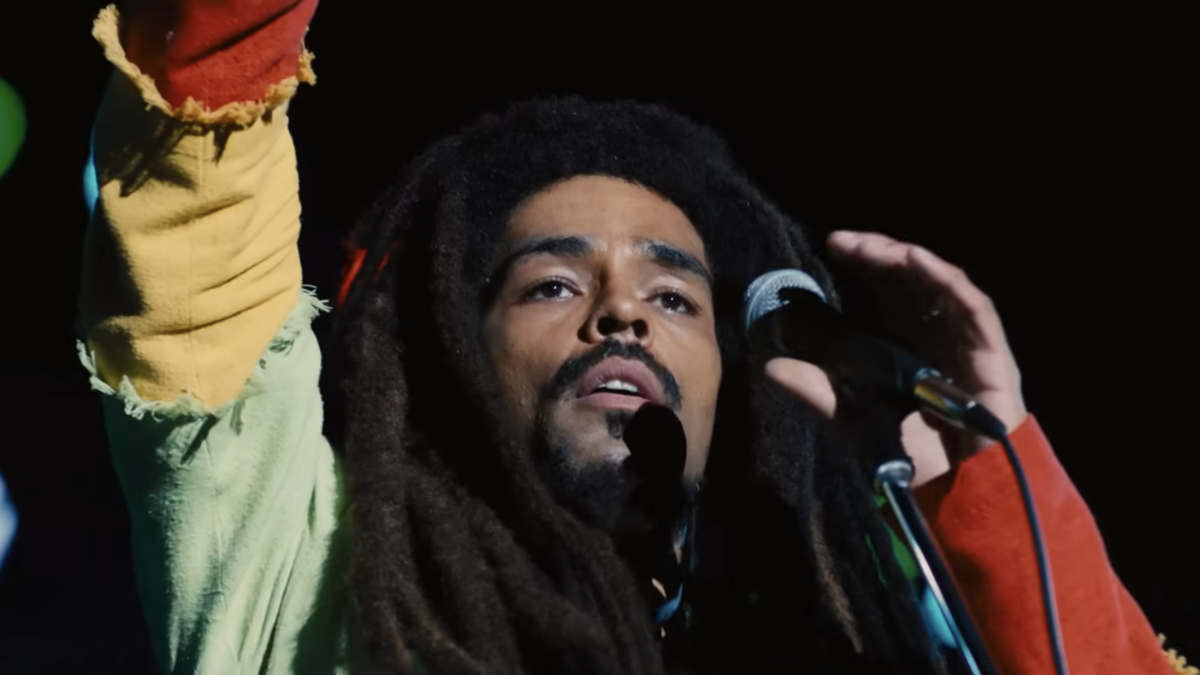 La bande-annonce biographique de "Bob Marley : One Love" examine l'icône du reggae au-delà de la marijuana et de la musique