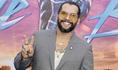 Le réalisateur de "Blue Beetle", Angel Manuel Soto, célèbre la culture latine en la mettant au premier plan