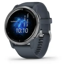 La montre Garmin Venu 2 avec un bracelet bleu grisâtre sur fond blanc