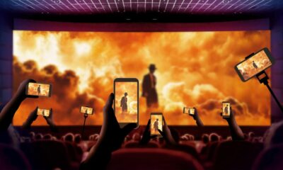 Pourquoi tout le monde utilise-t-il son téléphone dans les salles de cinéma ?
