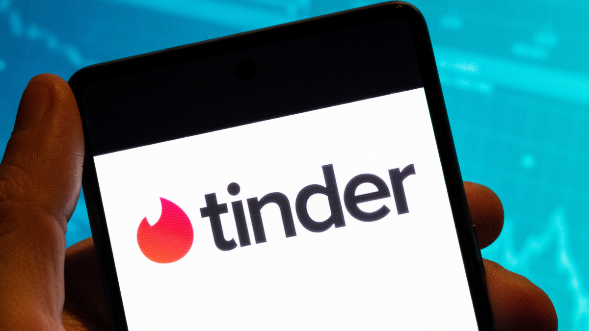 Tinder laissera bientôt AI choisir vos photos de profil de rencontre pour vous