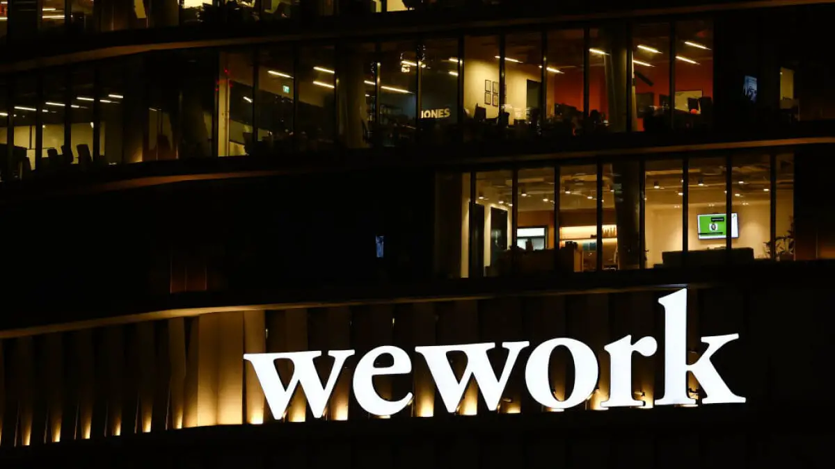 WeWork a un "doute substantiel" sur sa capacité à rester en activité