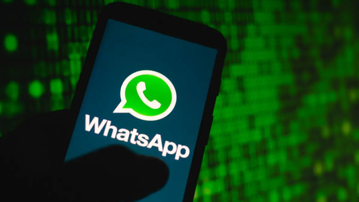 WhatsApp teste un générateur d'autocollants IA